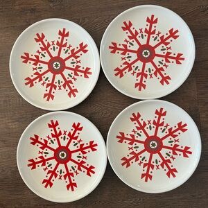 Set of 4 LIKE NEW Longaberger Pottery Snowflake Pattern Luncheon Plate 9”